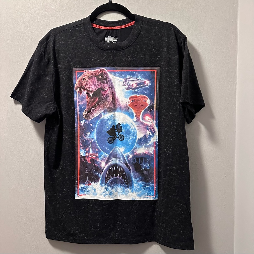 Universal studio holographic T shirt Heatherrd black assorted movies